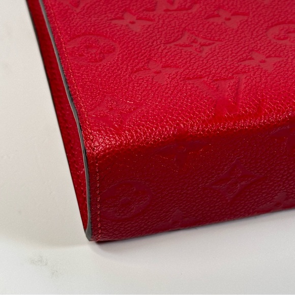 Louis Vuitton Empreinte Monogram Toiletry Pouch 26 Scarlet - Picture 7 of 15